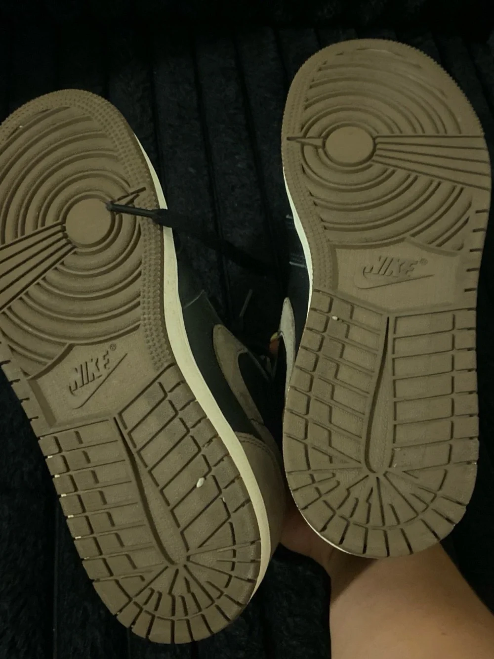 Nike iconic high
